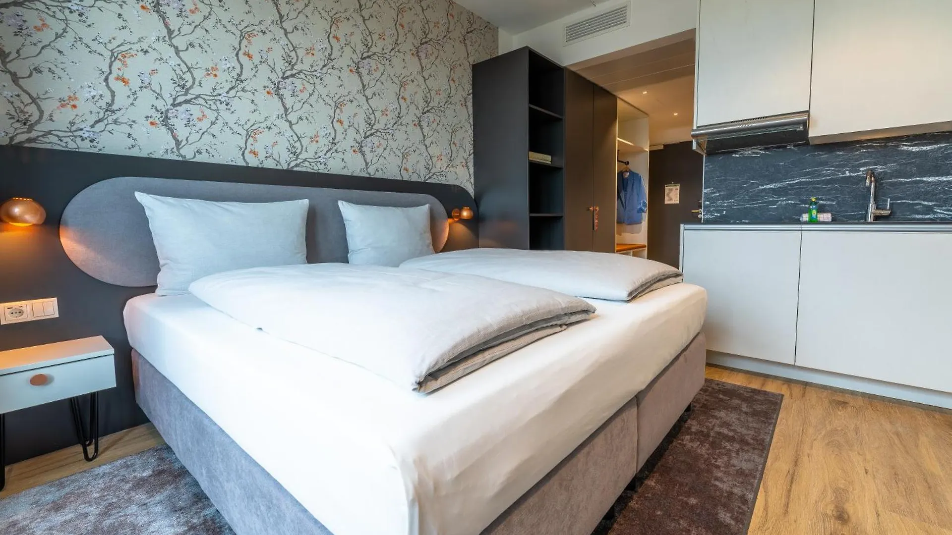 Maseven Frankfurt Messe Aparthotel Frankfurt am Main 0*,  Germany